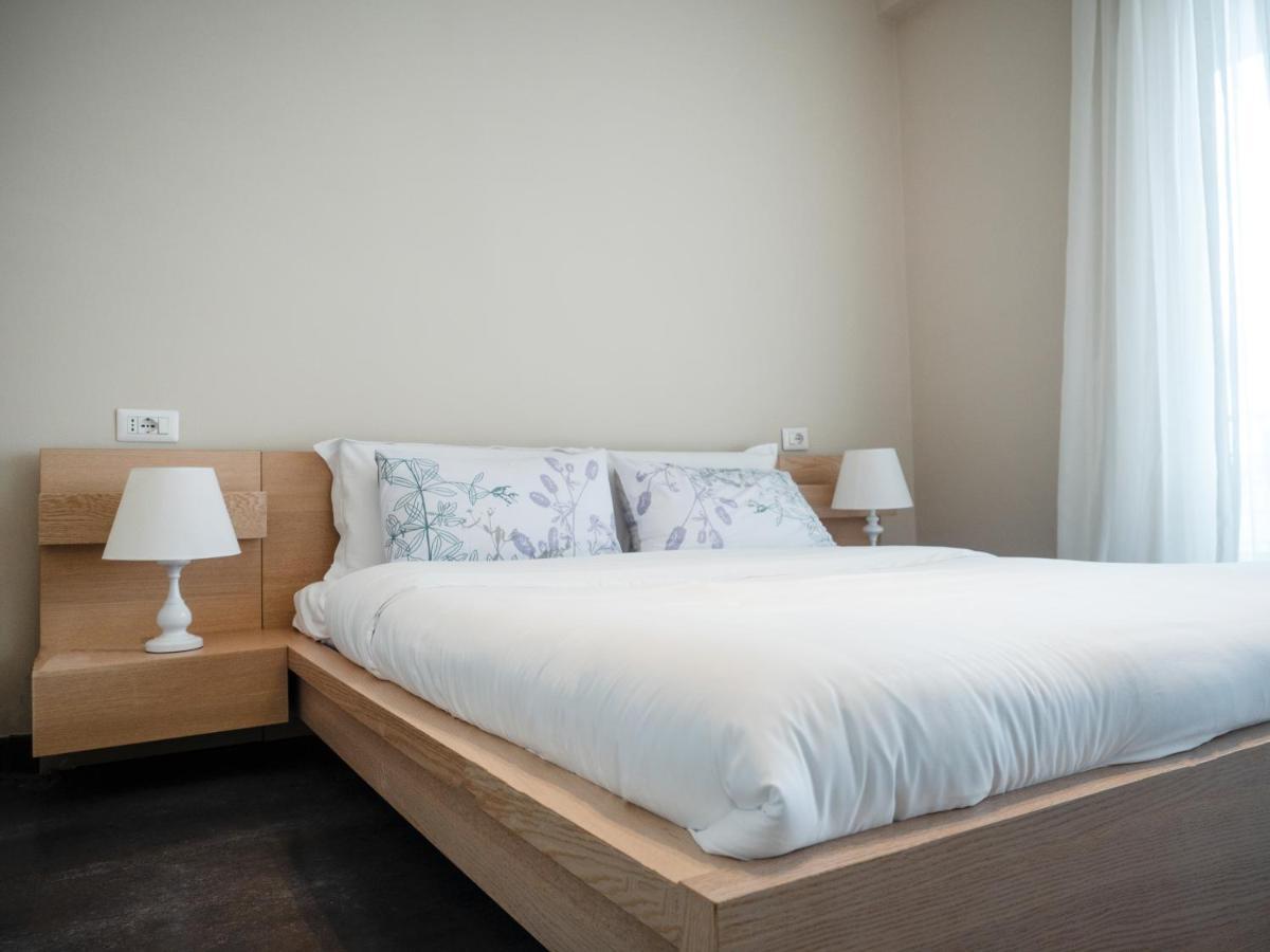 Lake Drive Rooms&Apartments Τίρανα Εξωτερικό φωτογραφία